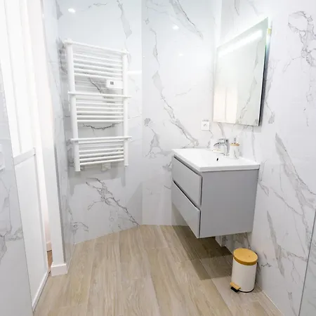 Palm - Chic Et Moderne Proche Pla-t4 * Cannes